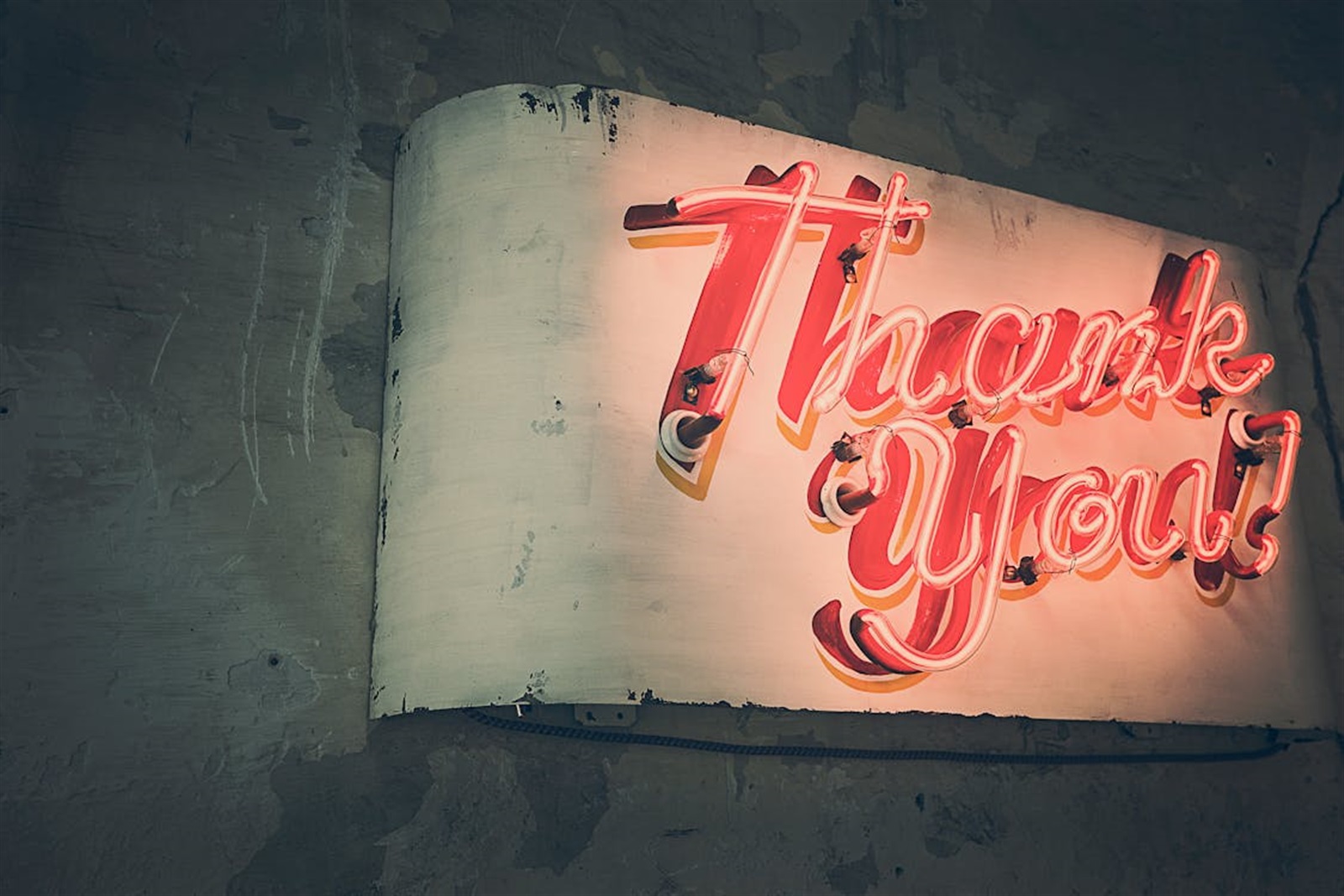 Easy ways to thank customers at the end of the year